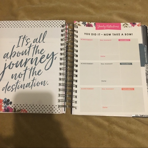 Thirty One | Keepsake Planner- Floral. NEW
